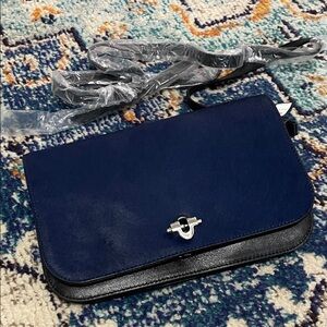 NWT Banana Republic Harako 2 Way Crossbody Clutch Bag